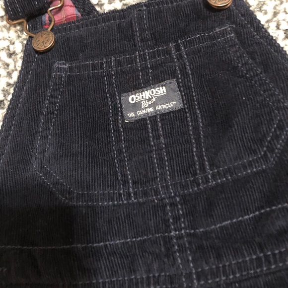 Corduroy Oshkosh overalls - Picture 2 of 5
